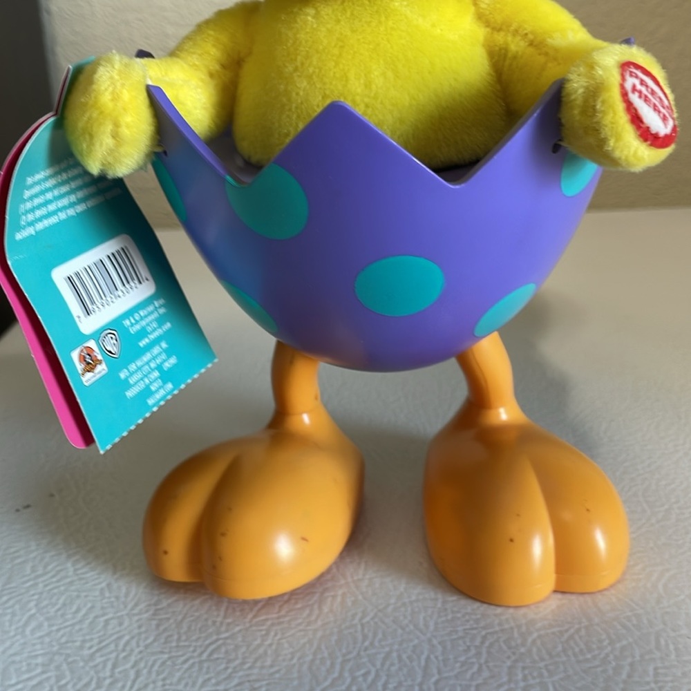 Hallmark Tip And Fall Tweety With Sound & Motion. Really Cute. Easter Ready! - Picture 7 of 7